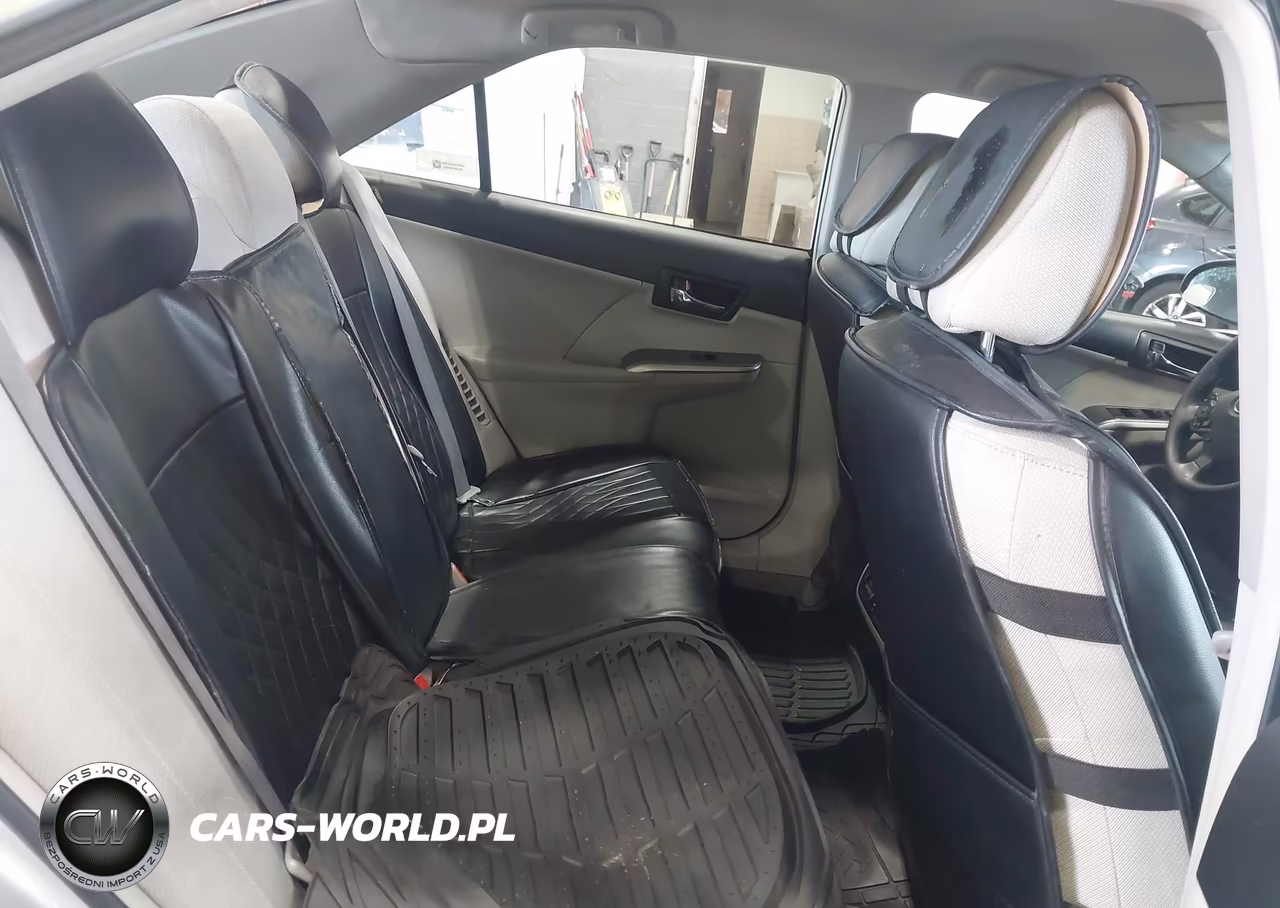 2014 Toyota Camry Hybrid Xle VIN:4T1BD1FK4EU102604 - 8
