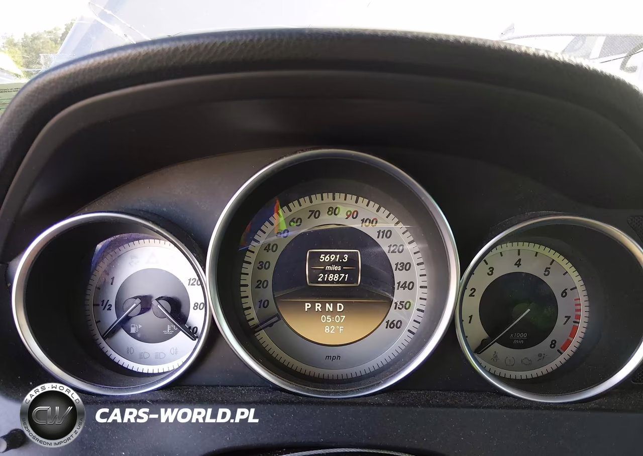 2012 Mercedes-Benz C 300 Sport 4Matic VIN:WDDGF8BB8CR228313 - 7