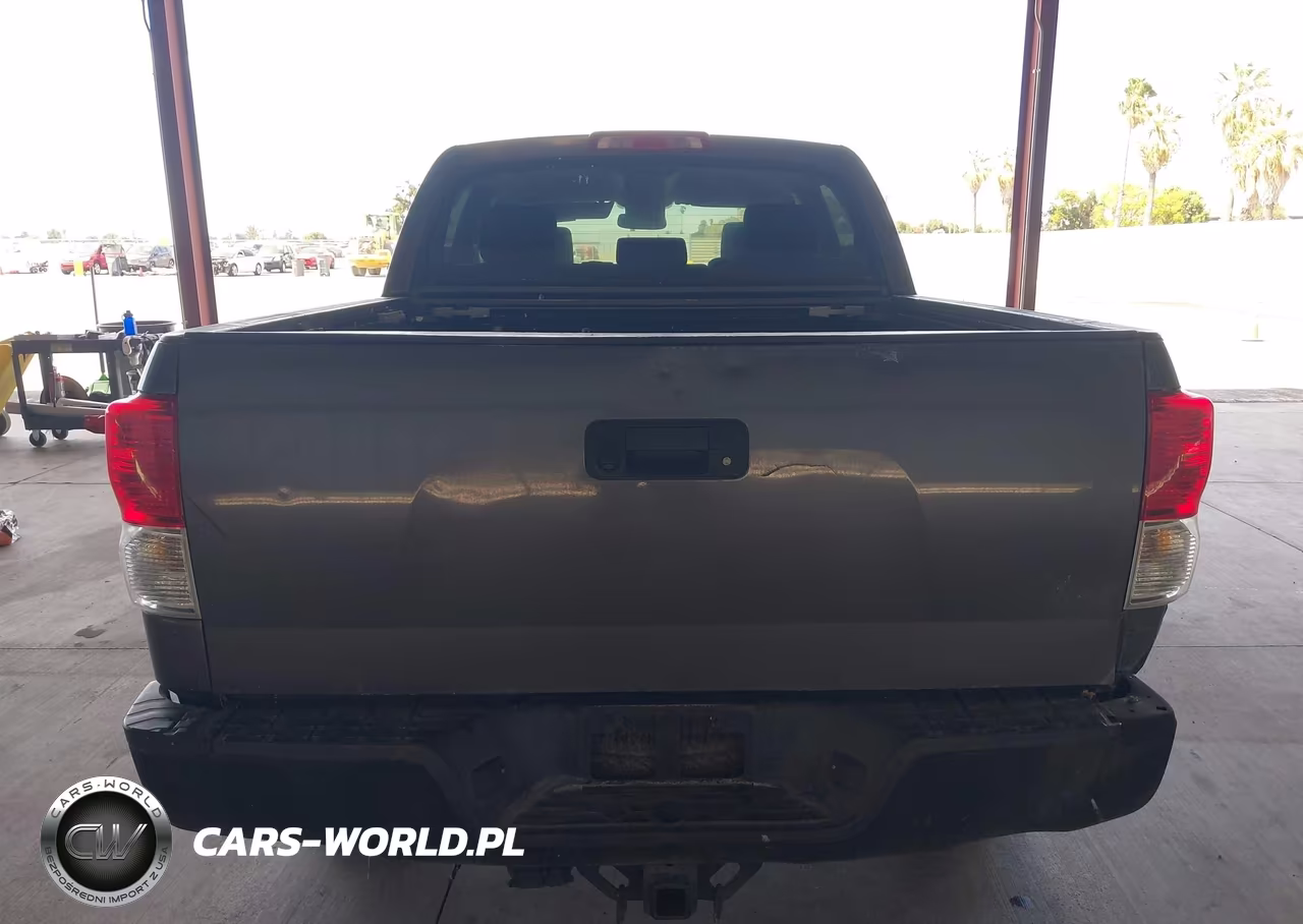 2011 Toyota Tundra Grade 5.7L V8 VIN:5TFDY5F15BX176382 - 16