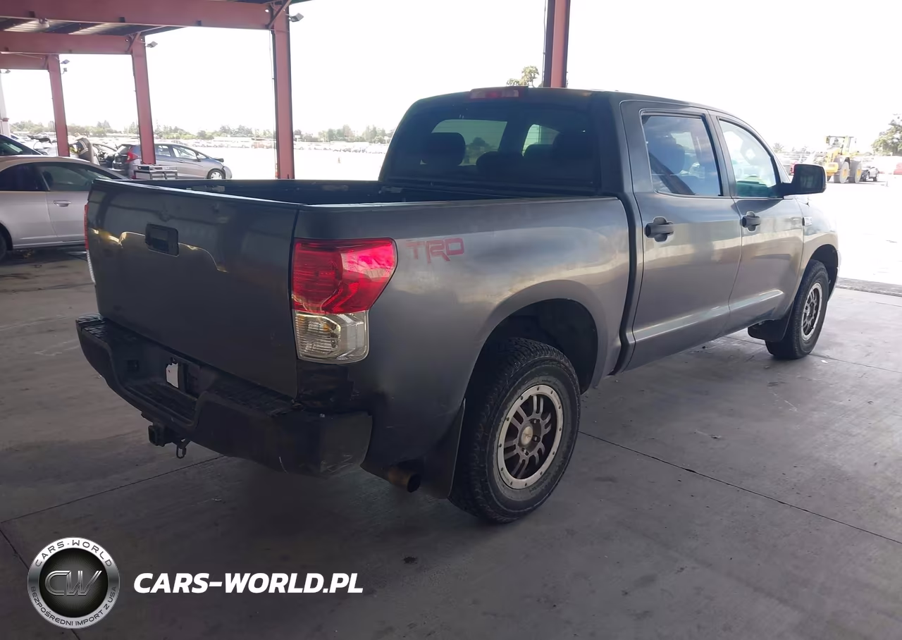 2011 Toyota Tundra Grade 5.7L V8 VIN:5TFDY5F15BX176382 - 4