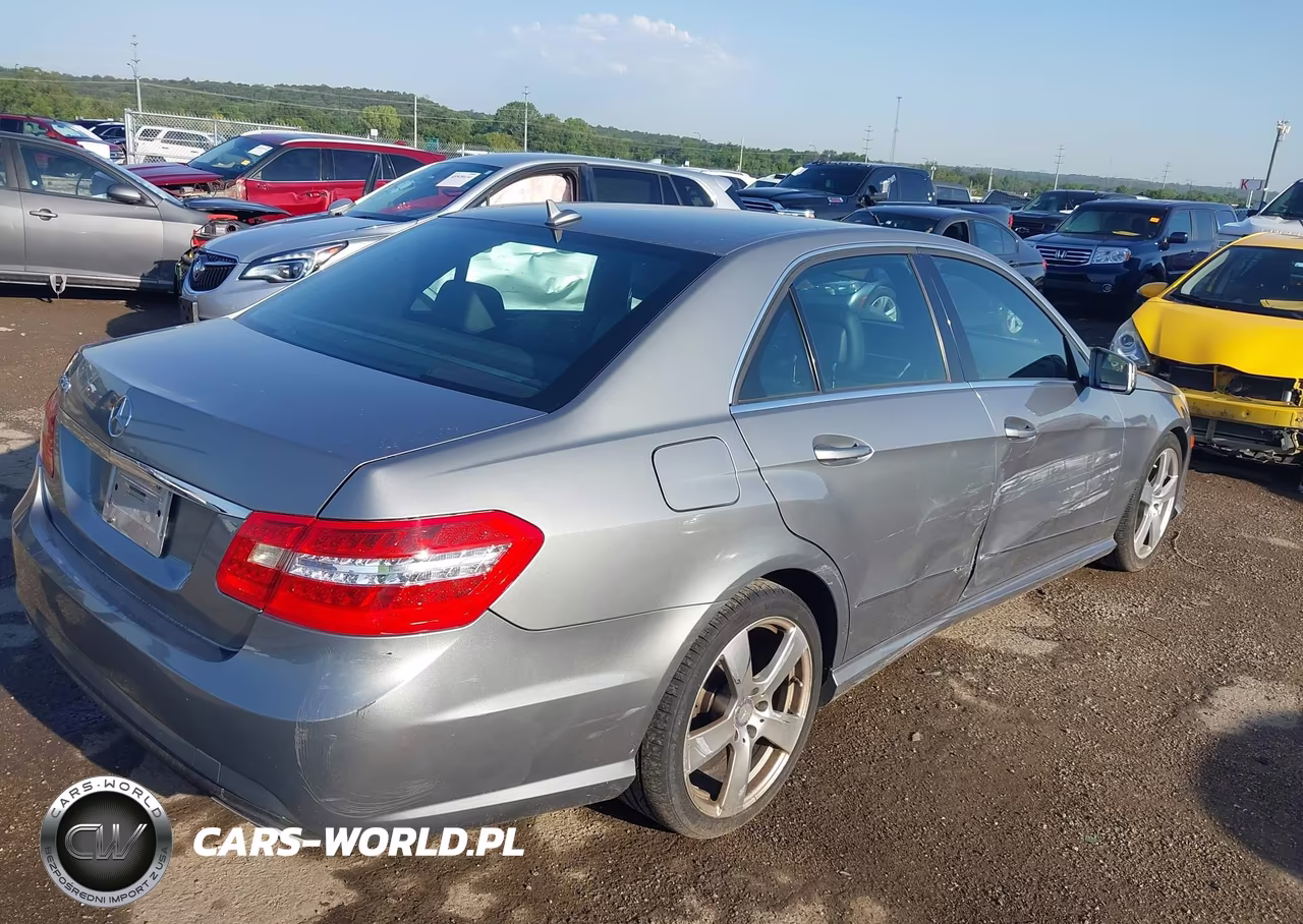 2010 Mercedes-Benz E 350 VIN:WDDHF5GB2AA020676 - 4