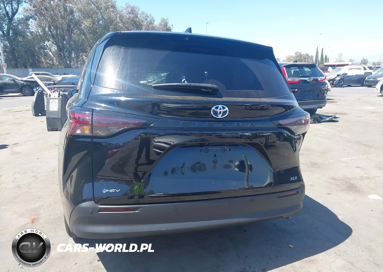2025 Toyota Sienna Xle VIN:5TDYRKEC8SS243112 - 16