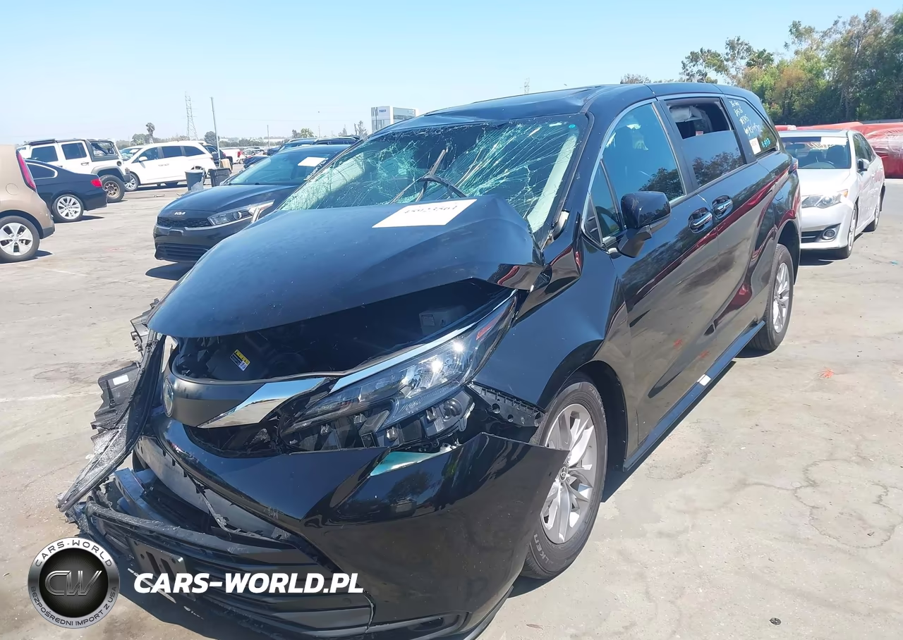 2025 Toyota Sienna Xle VIN:5TDYRKEC8SS243112 - 18