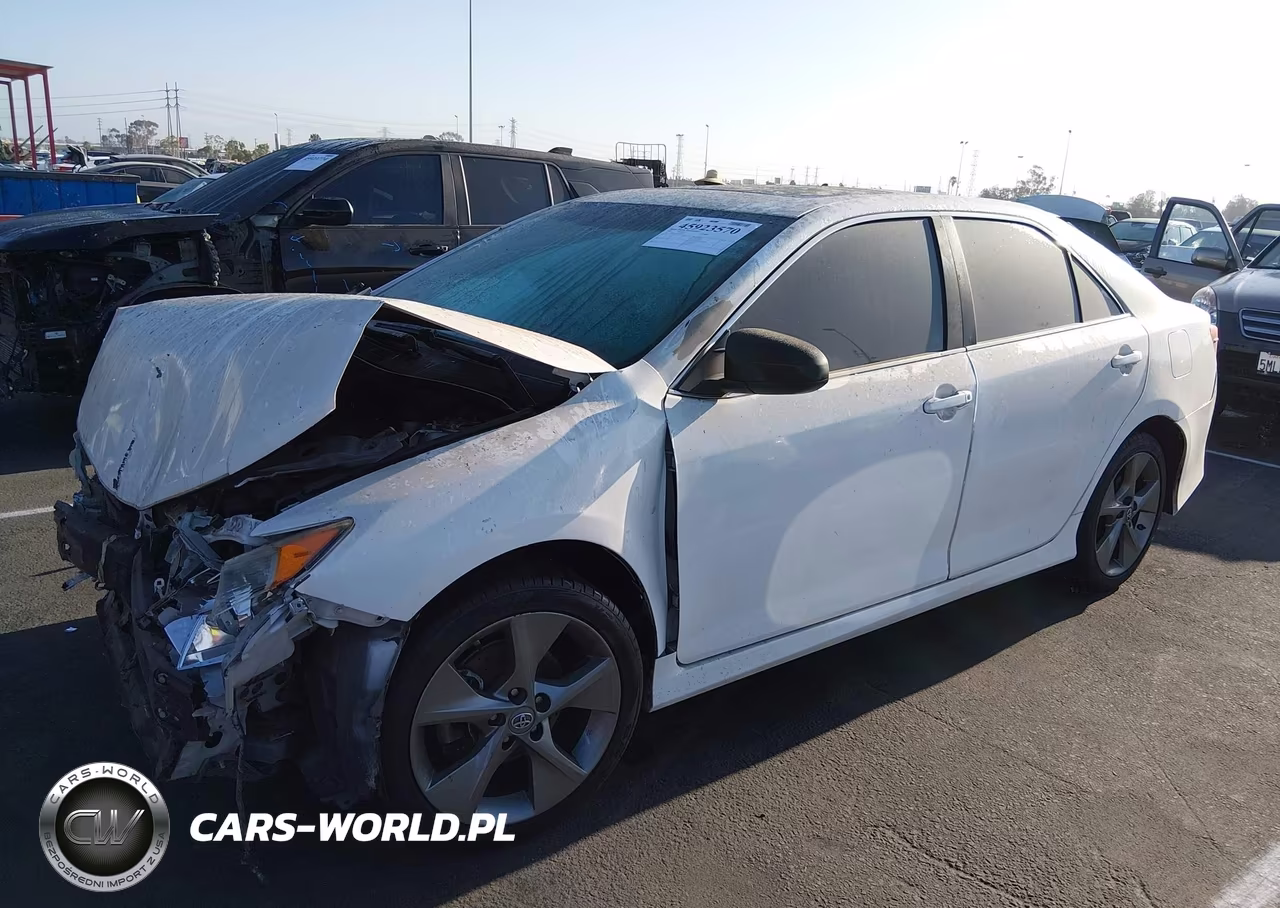 2014 Toyota Camry Se Sport VIN:4T1BF1FK3EU410535 - 2