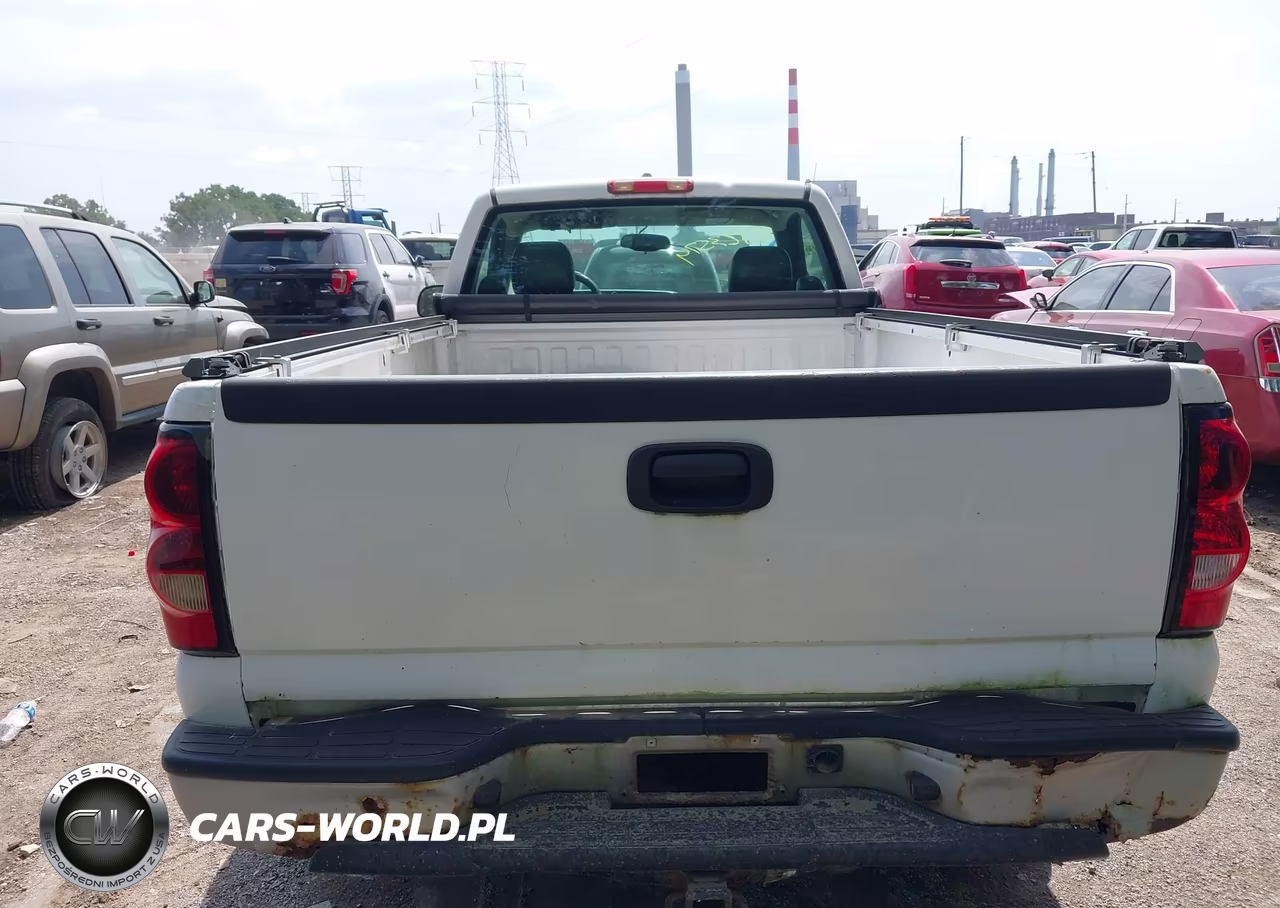 2007 Chevrolet Silverado 1500 Classic Work Truck VIN:1GCEC14X77Z170551 - 16