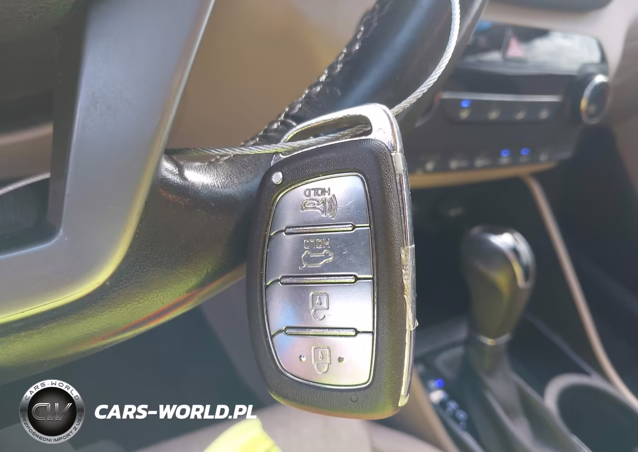 2017 Hyundai Tucson Sport VIN:KM8J3CA29HU396104 - 11