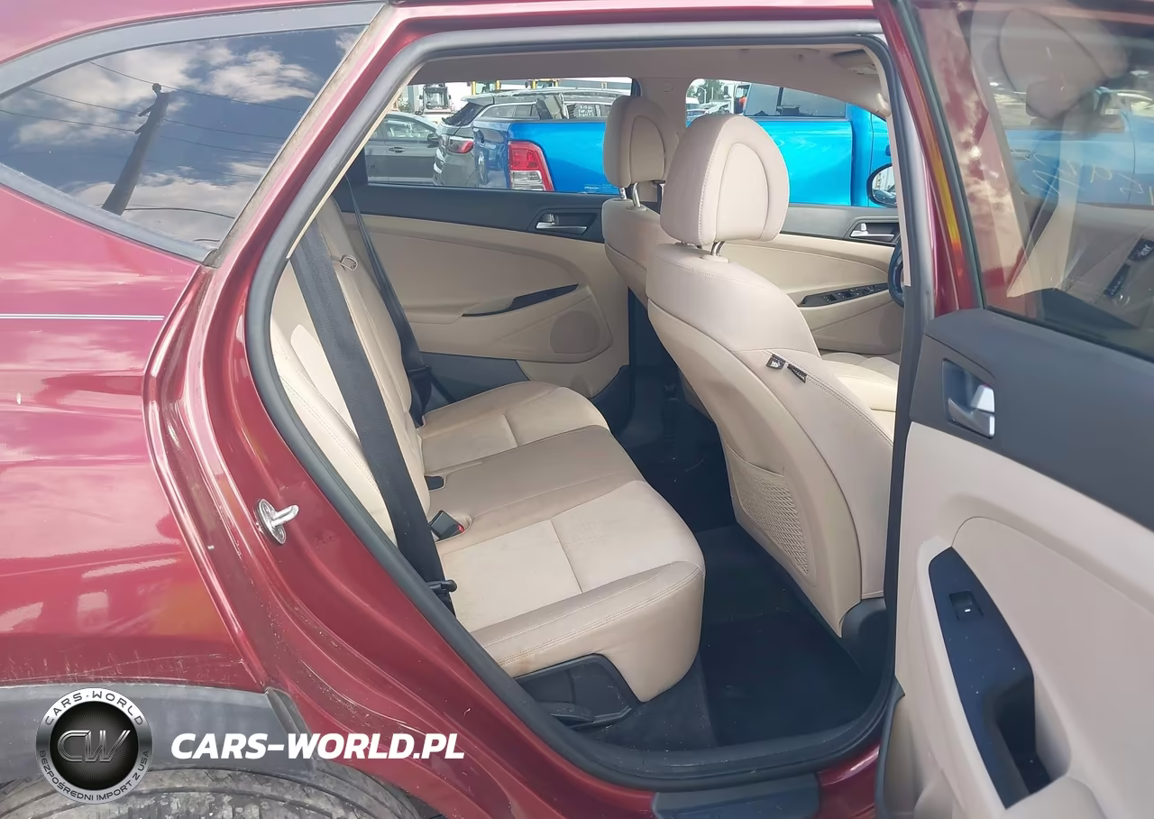 2017 Hyundai Tucson Sport VIN:KM8J3CA29HU396104 - 8