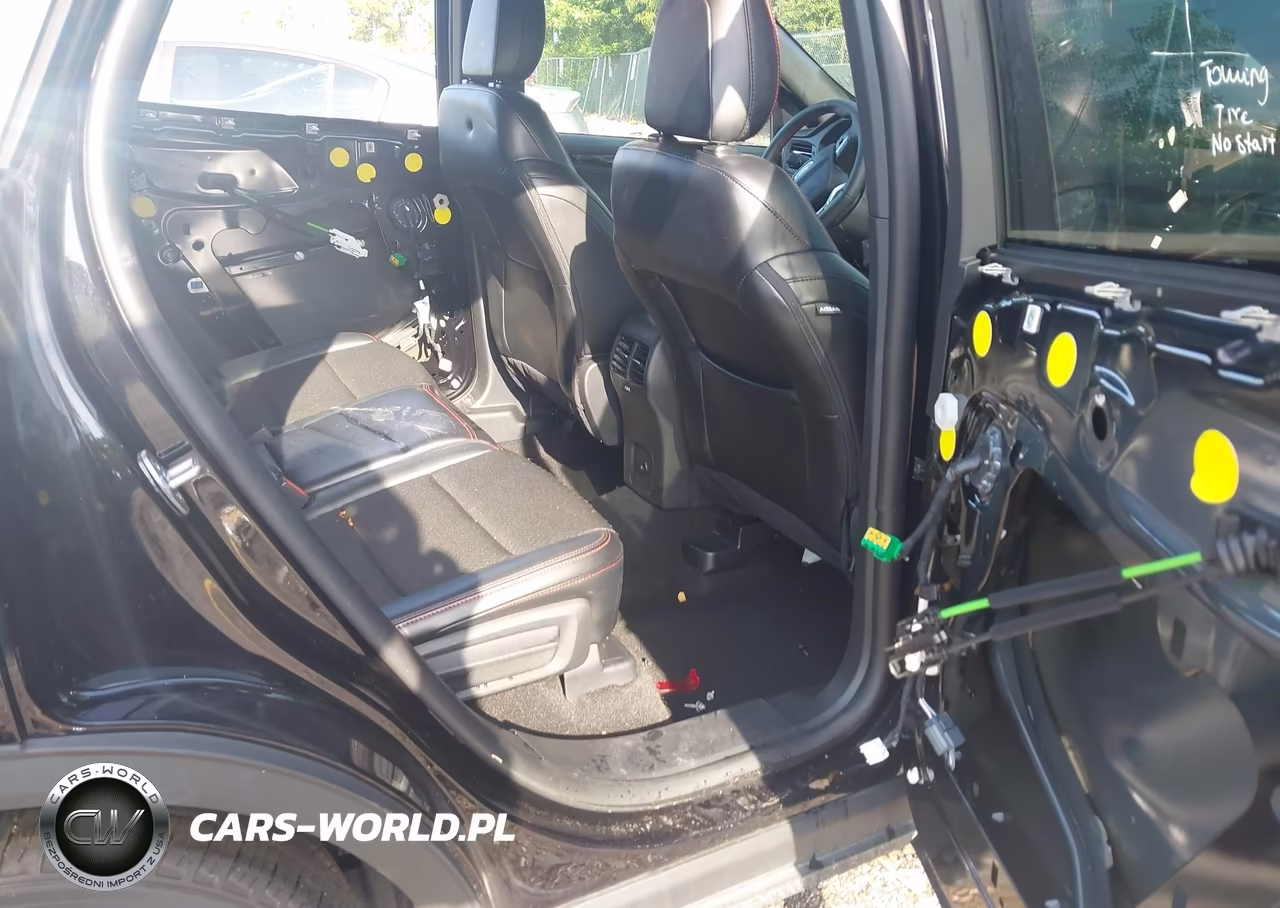 2025 Ford Escape St-Line VIN:1FMCU0MN8SUA64186 - 8