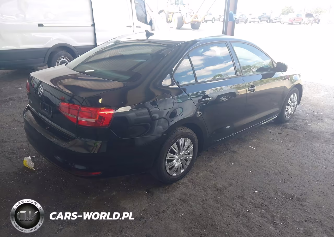 2015 Volkswagen Jetta 2.0L S VIN:3VW2K7AJ7FM315948 - 4