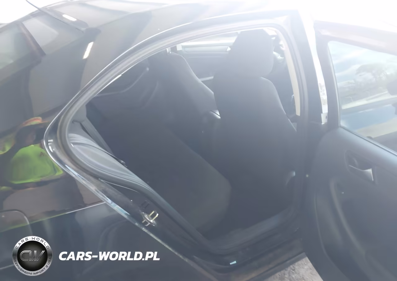 2015 Volkswagen Jetta 2.0L S VIN:3VW2K7AJ7FM315948 - 8