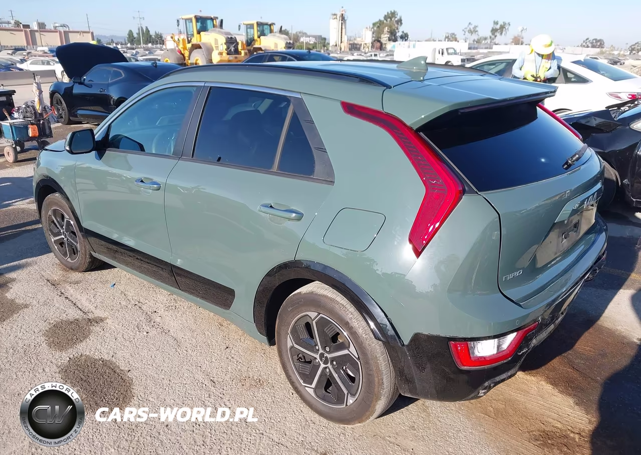 2023 Kia Niro Sx VIN:KNDCT3LE4P5045016 - 3