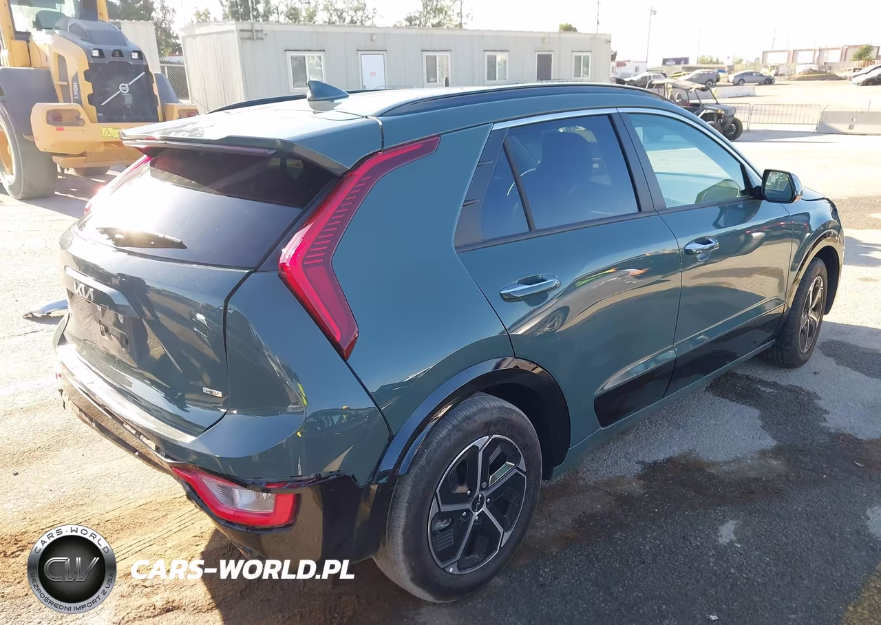 2023 Kia Niro Sx VIN:KNDCT3LE4P5045016 - 4