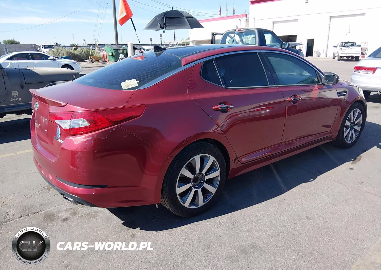 2013 Kia Optima Sx VIN:5XXGR4A69DG110466 - 4