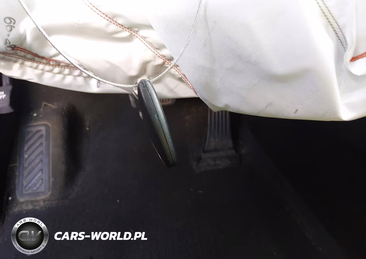 2018 Hyundai Santa Fe Sport 2.0T VIN:5XYZUDLA0JG519732 - 11