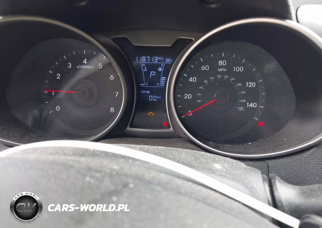 2017 Hyundai Veloster VIN:KMHTC6AD4HU322410 - 7