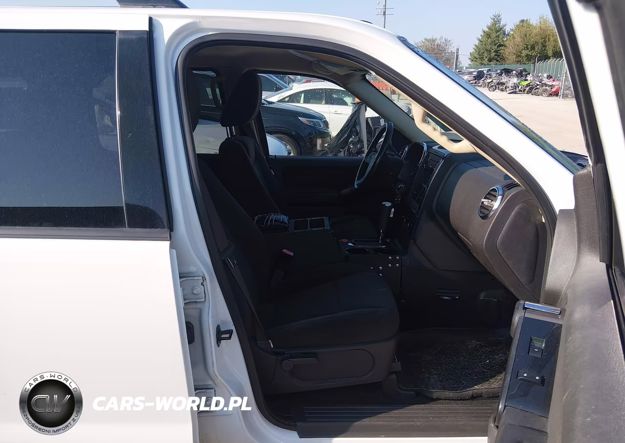 2010 Ford Explorer Xlt VIN:1FMEU7D8XAUA48761 - 5