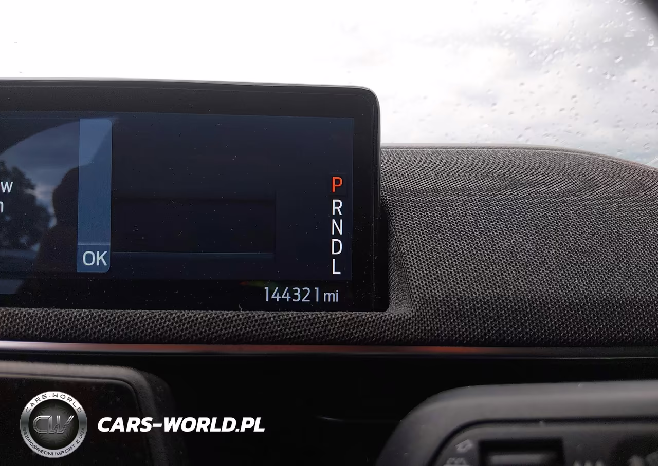 2021 Ford Mustang Mach-E Premium VIN:3FMTK3SS6MMA01305 - 16
