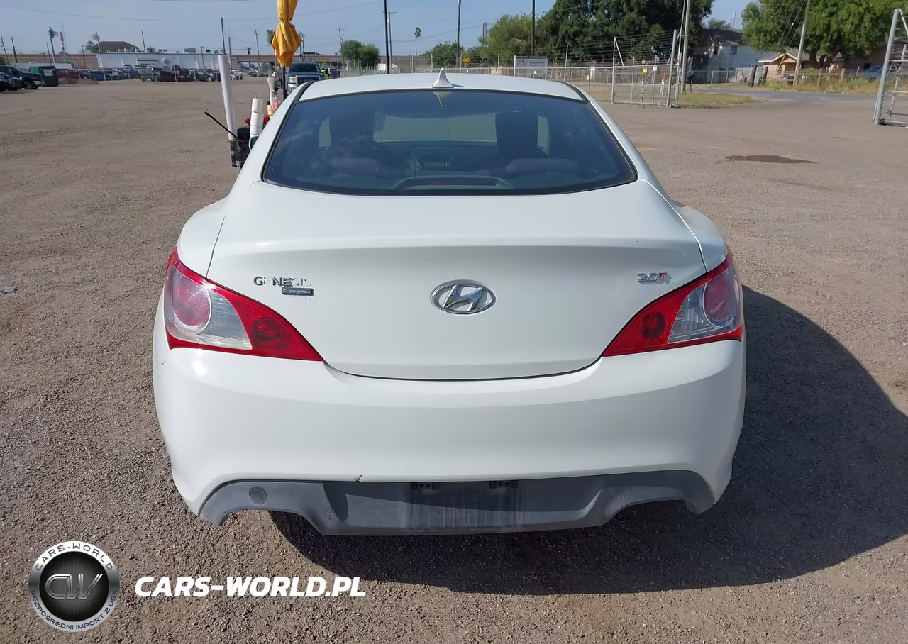 2011 Hyundai Genesis 2.0T VIN:KMHHT6KD9BU059715 - 17