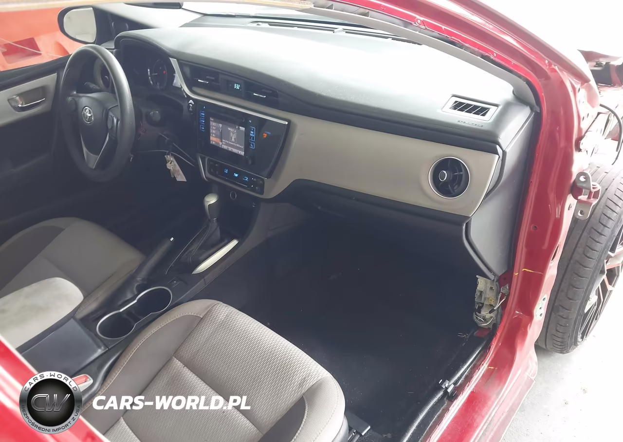 2019 Toyota Corolla Le VIN:2T1BURHE0KC162835 - 5
