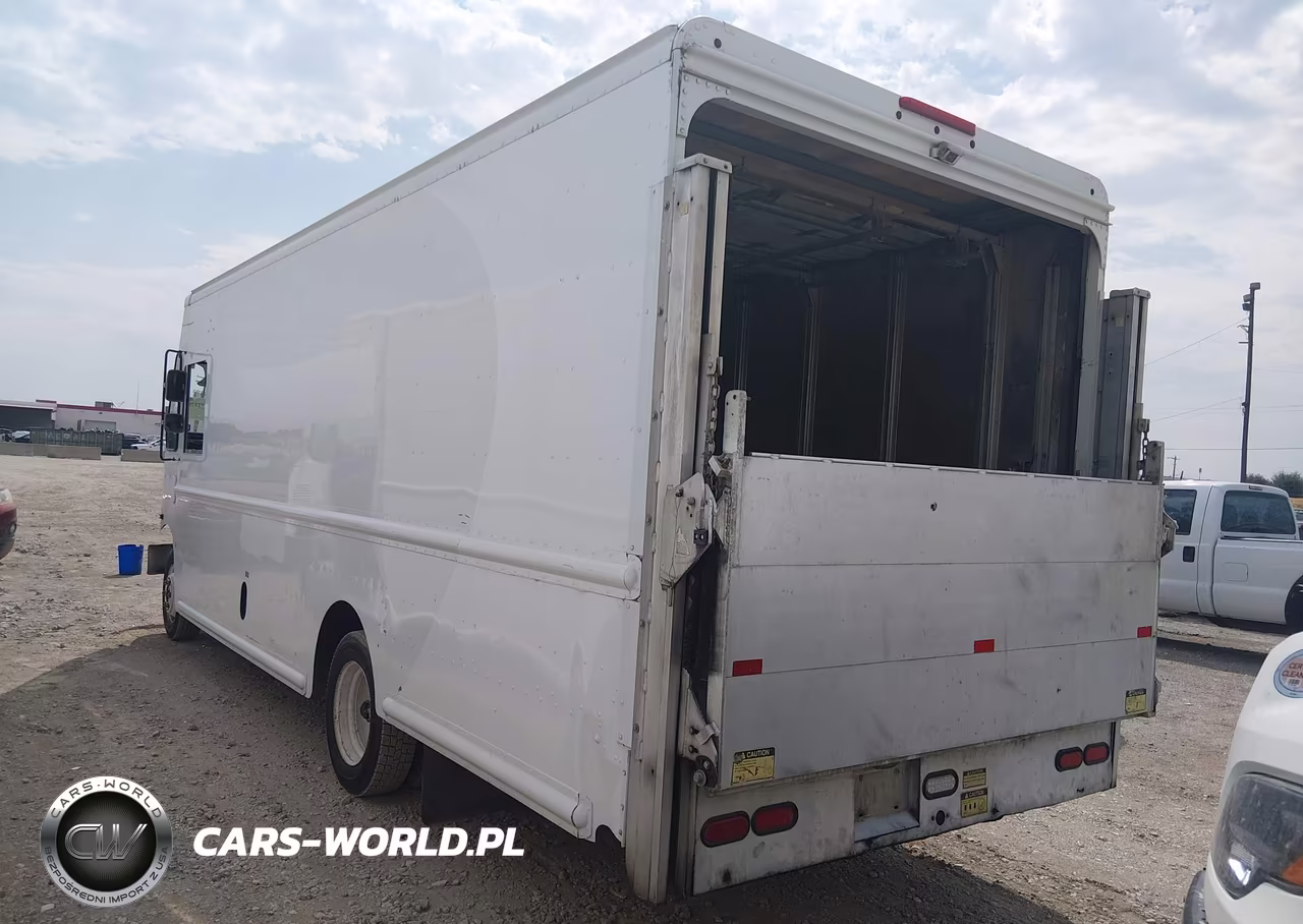 2009 Freightliner Chassis M Line Walk-In Van VIN:4UZAAPDU89CAM0618 - 3
