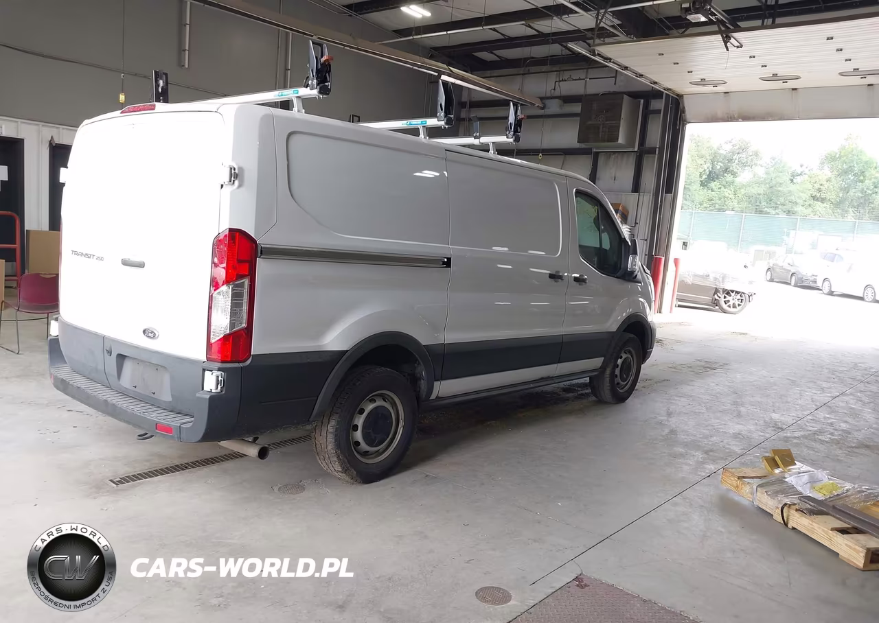 2024 Ford Transit-250 VIN:1FTBR1Y84RKB16124 - 4