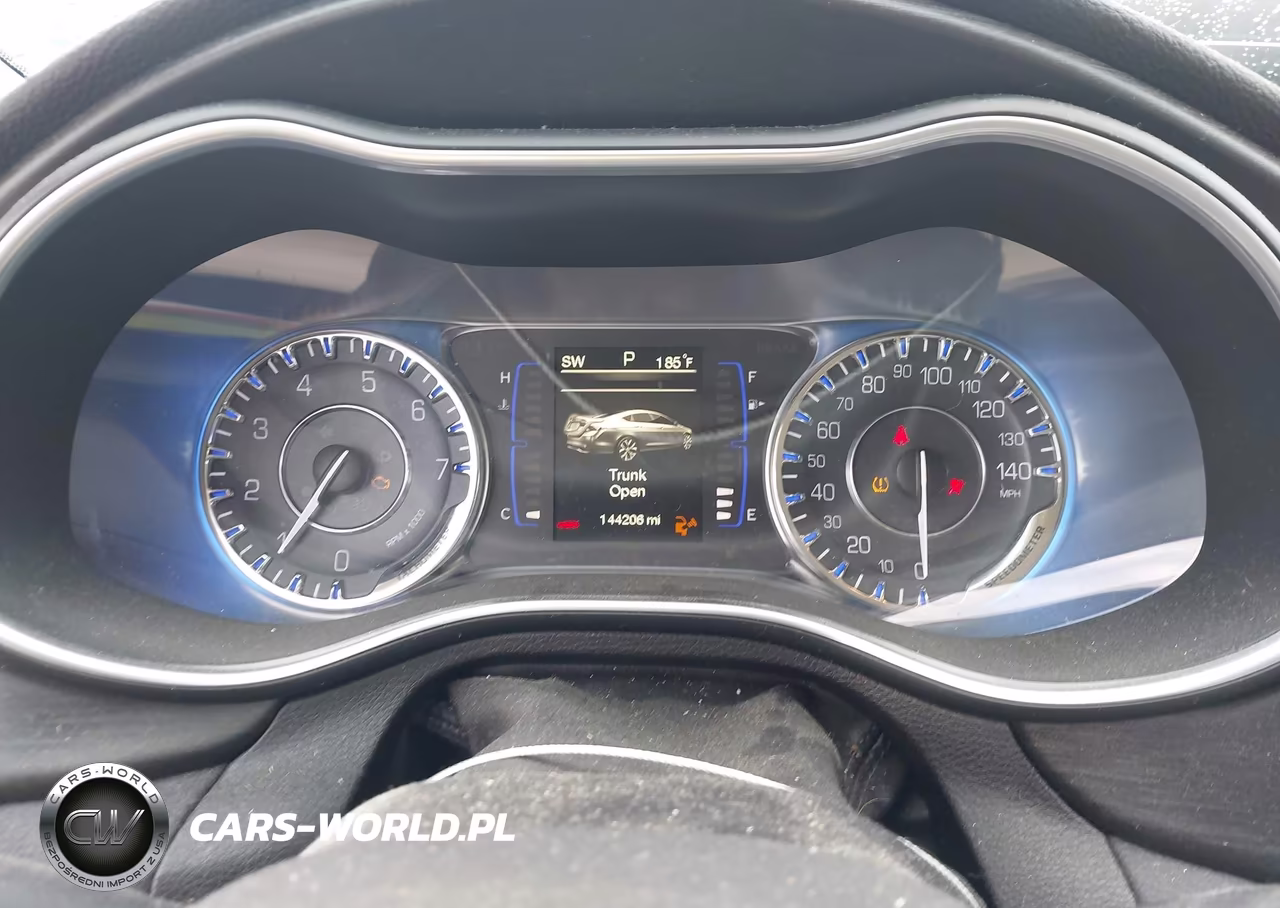 2015 Chrysler 200 Limited VIN:1C3CCCAB5FN709223 - 7