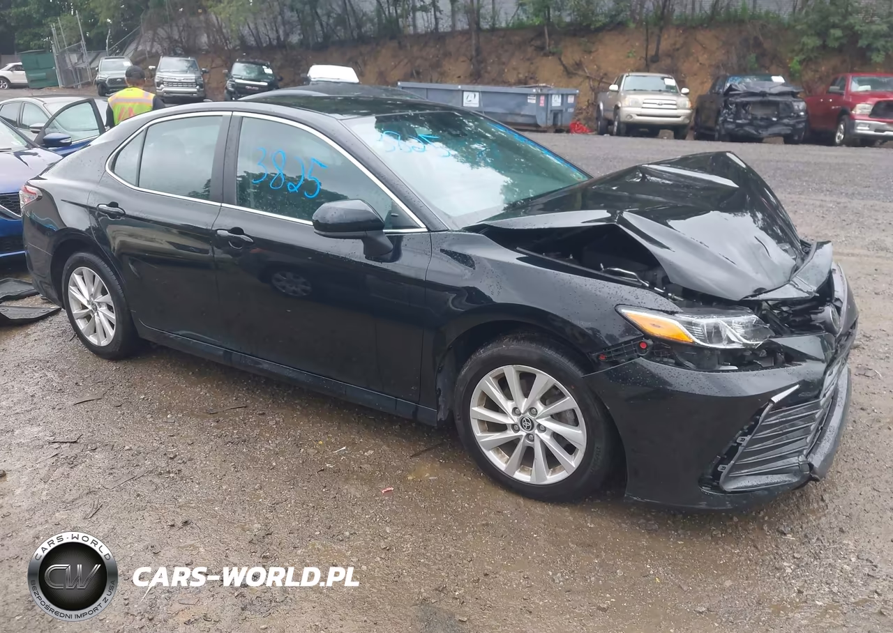 2024 Toyota Camry Le