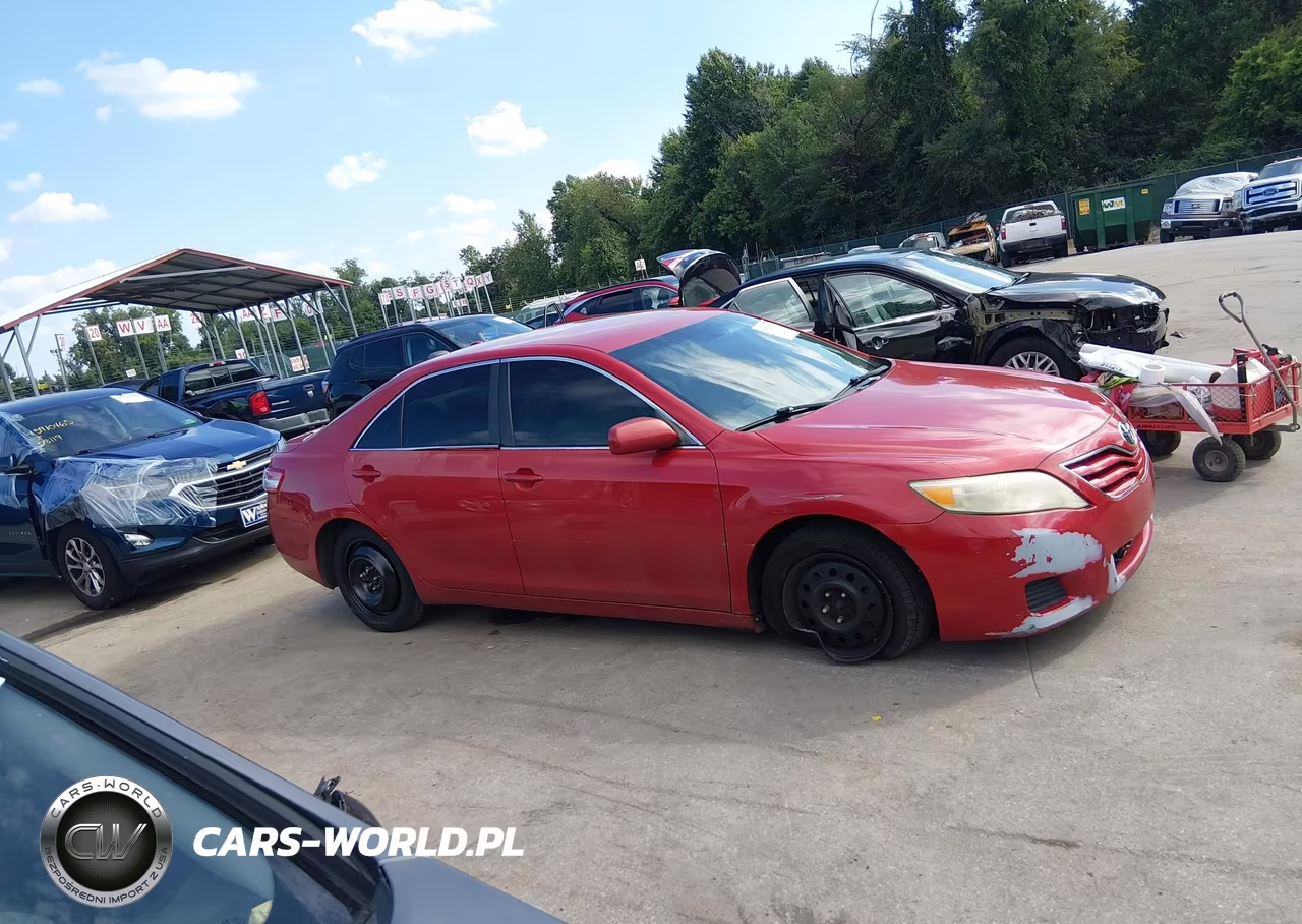 2011 Toyota Camry Le VIN:4T1BF3EKXBU189136 - 14