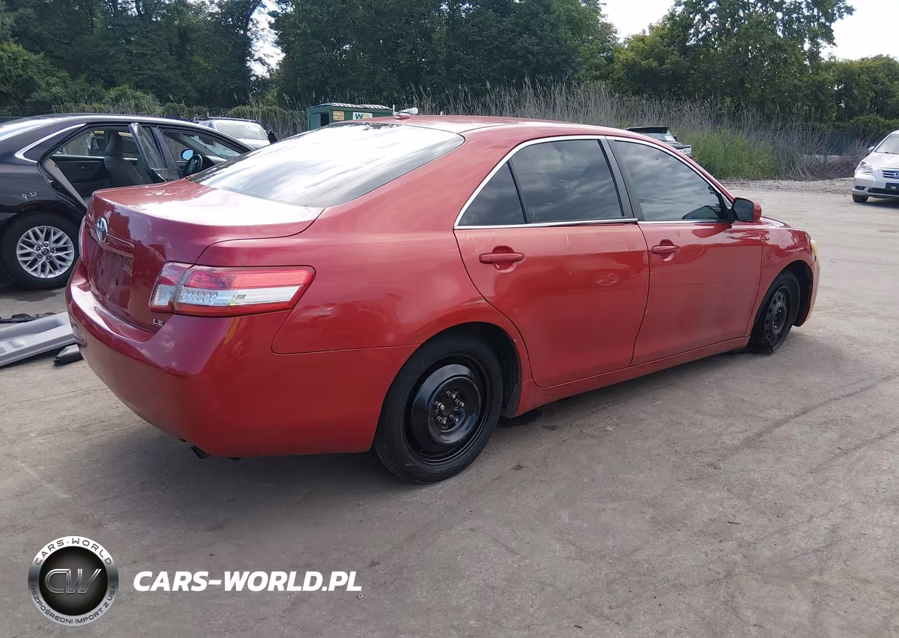 2011 Toyota Camry Le VIN:4T1BF3EKXBU189136 - 4