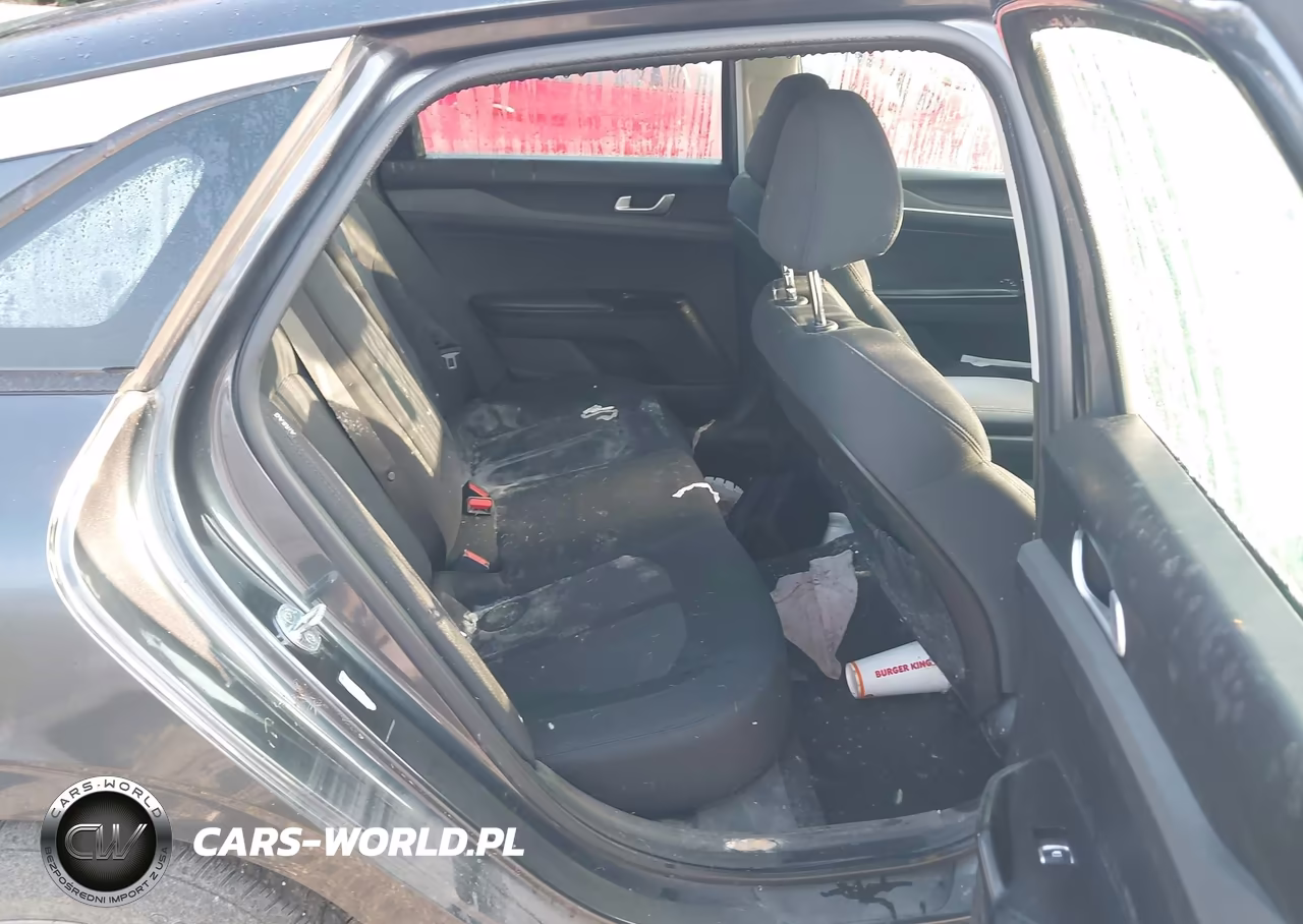 2022 Kia K5 Lxs VIN:5XXG14J25NG137881 - 8