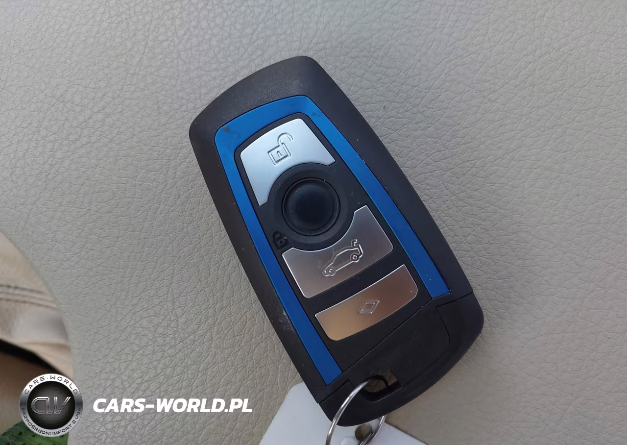 2013 BMW 328I VIN:WBA3A5G50DNP23104 - 11