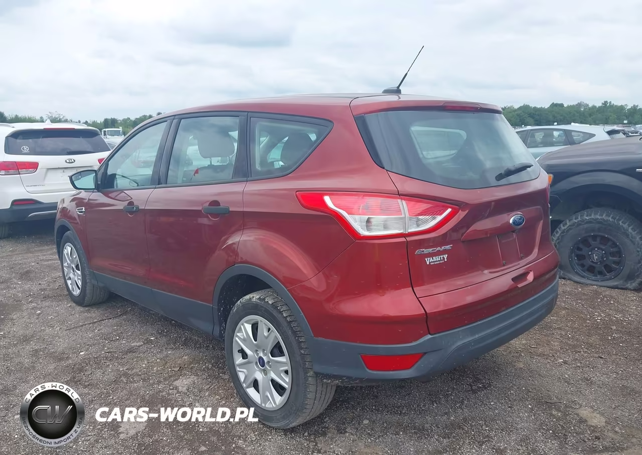 2014 Ford Escape S VIN:1FMCU0F72EUB60124 - 3