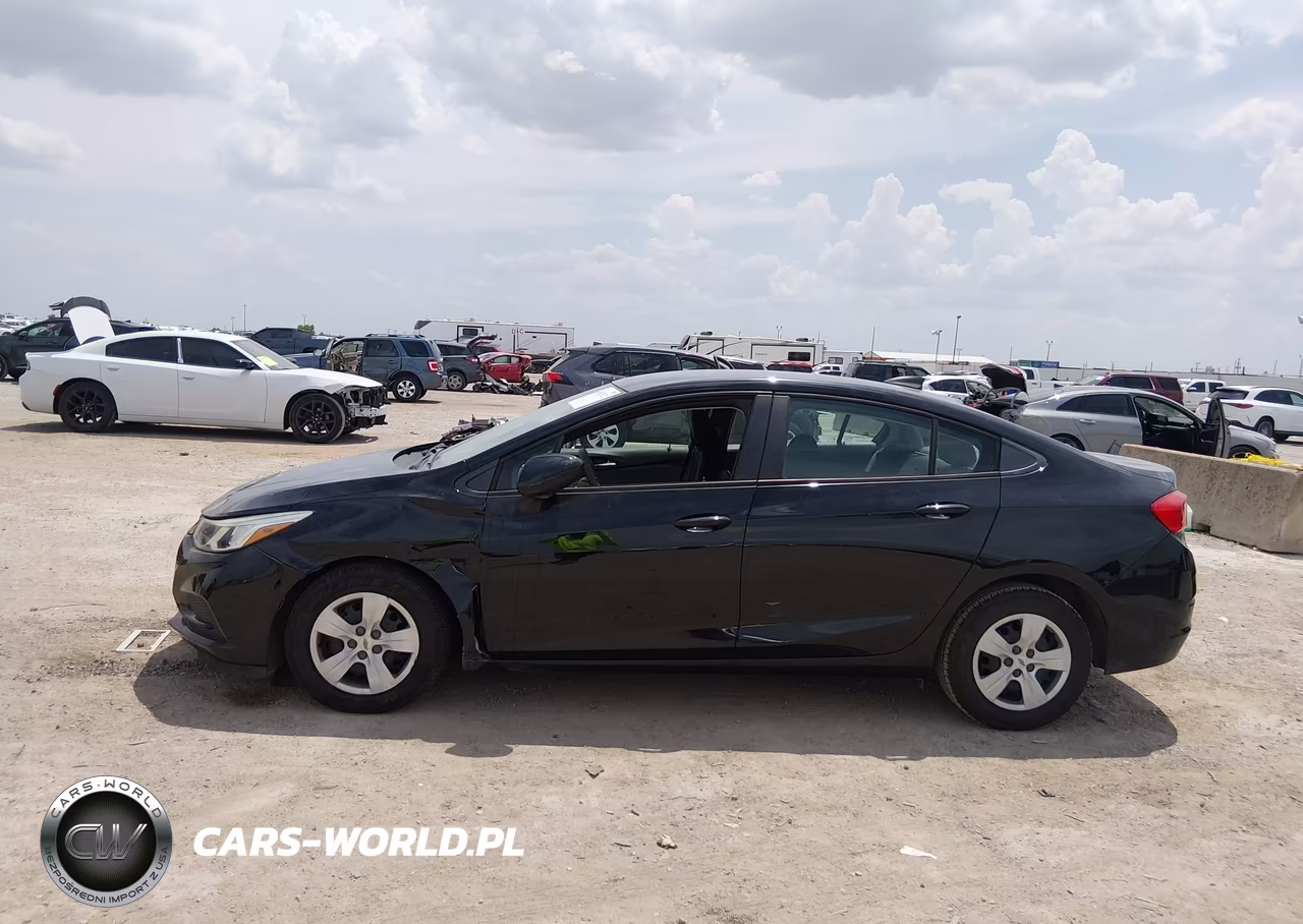 2018 Chevrolet Cruze Ls Auto VIN:1G1BC5SM1J7113552 - 14