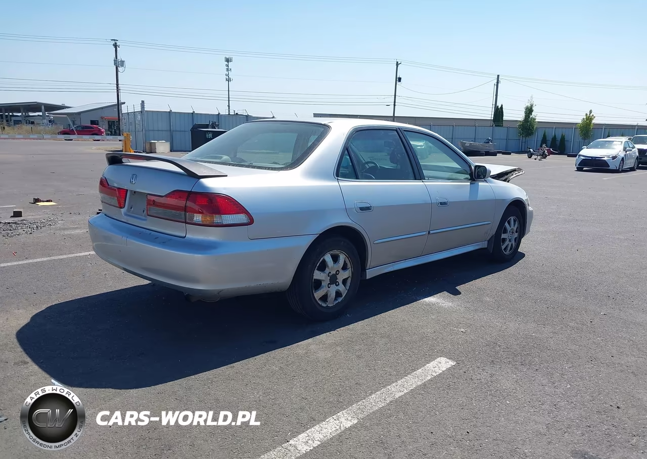 2002 Honda Accord 2.3 Ex VIN:JHMCG56622C017402 - 4