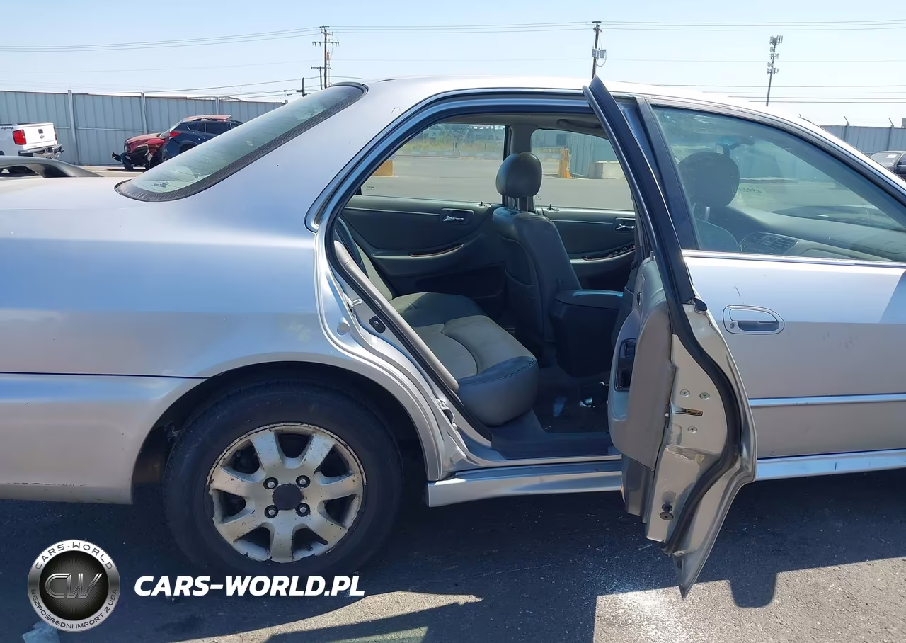 2002 Honda Accord 2.3 Ex VIN:JHMCG56622C017402 - 8