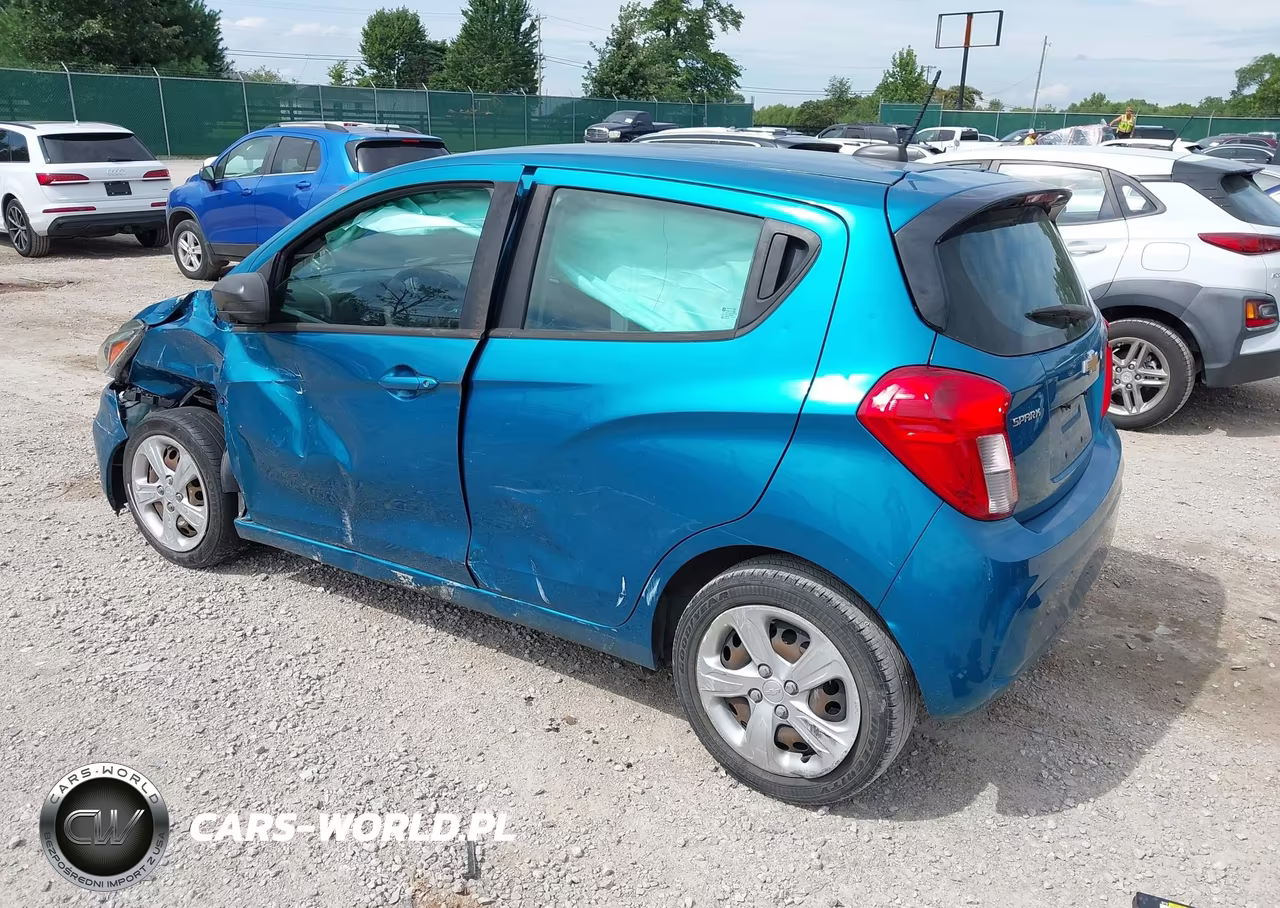2019 Chevrolet Spark Ls Cvt VIN:KL8CB6SA3KC711668 - 3
