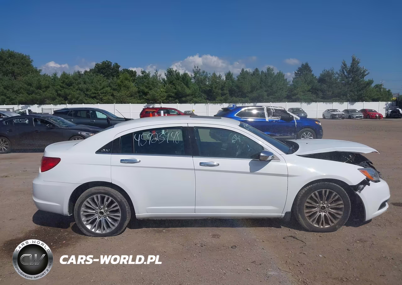 2013 Chrysler 200 Limited VIN:1C3CCBCG9DN598238 - 14