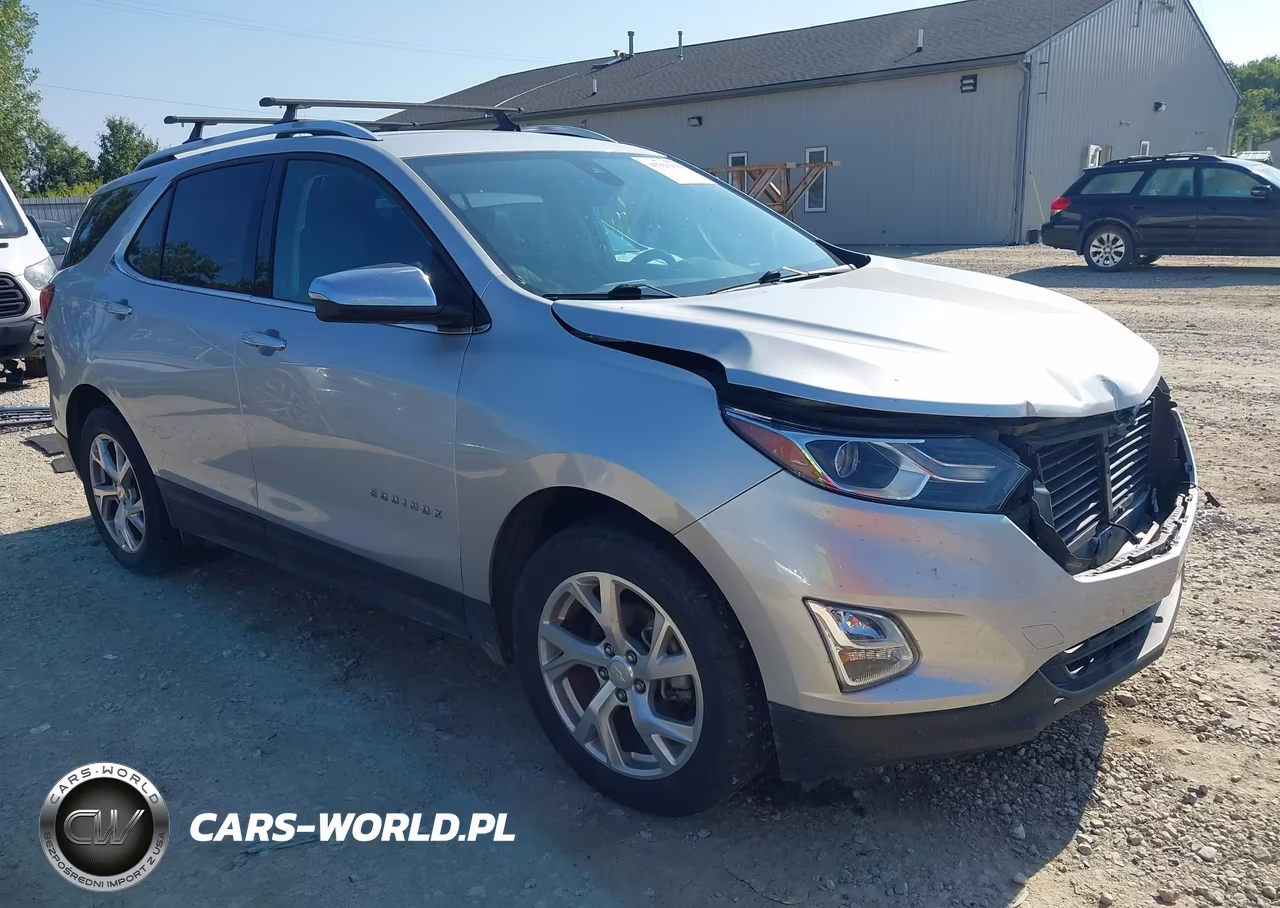 2018 Chevrolet Equinox Premier VIN:2GNAXVEV2J6195665 - 1