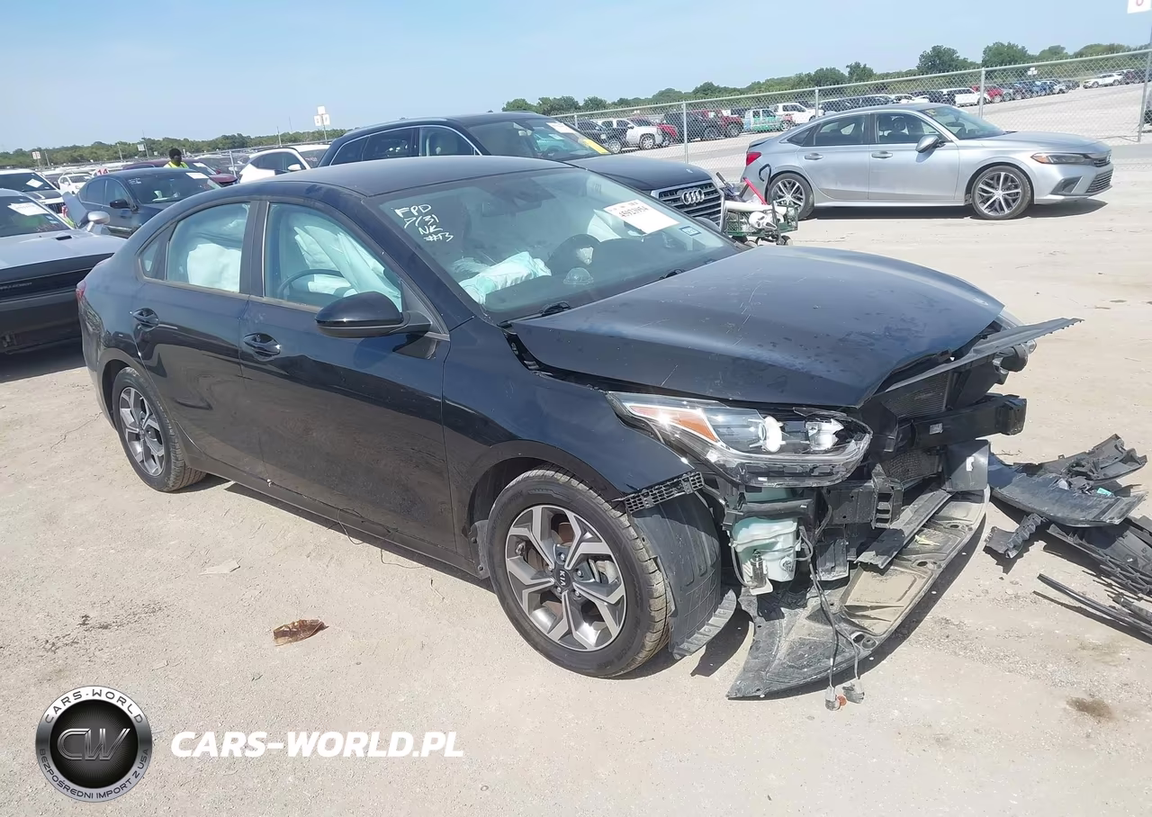 2020 Kia Forte Lxs – zdjęcie 1 z 17