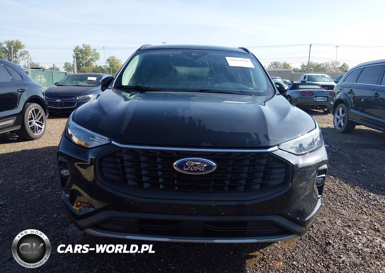 2025 Ford Escape Phev VIN:1FMCU0E1XSUB55892 - 12