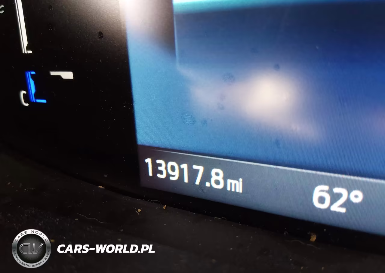 2025 Ford Escape Phev VIN:1FMCU0E1XSUB55892 - 15