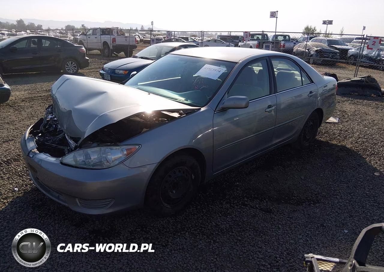 2005 Toyota Camry Le VIN:4T1BE32K45U509949 - 2