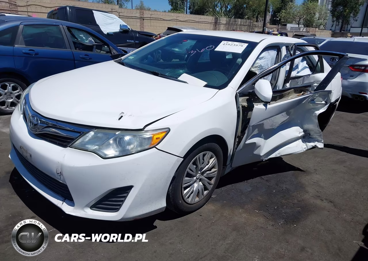 2014 Toyota Camry Le VIN:4T4BF1FK5ER437063 - 2