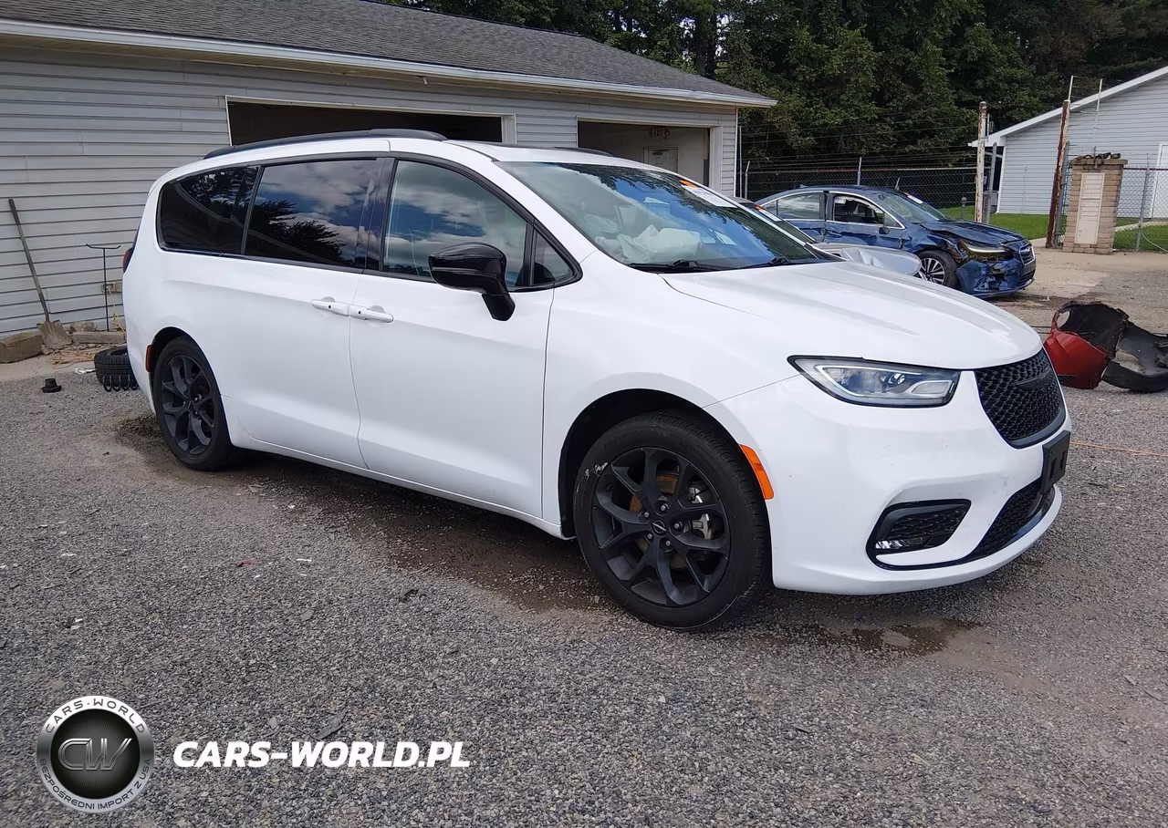 2025 Chrysler Pacifica Limited VIN:2C4RC1GGXSR524756 - 1