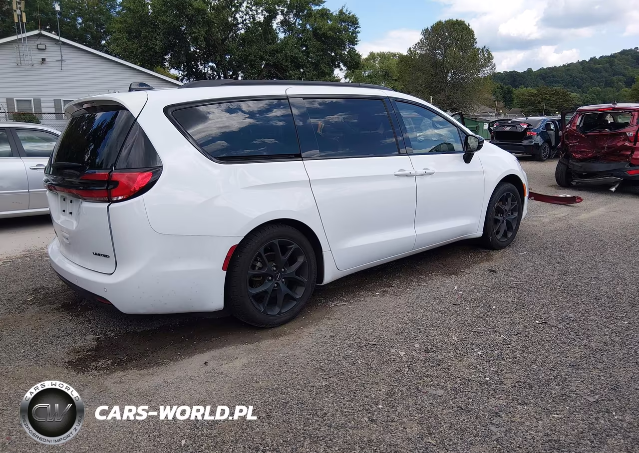 2025 Chrysler Pacifica Limited VIN:2C4RC1GGXSR524756 - 4