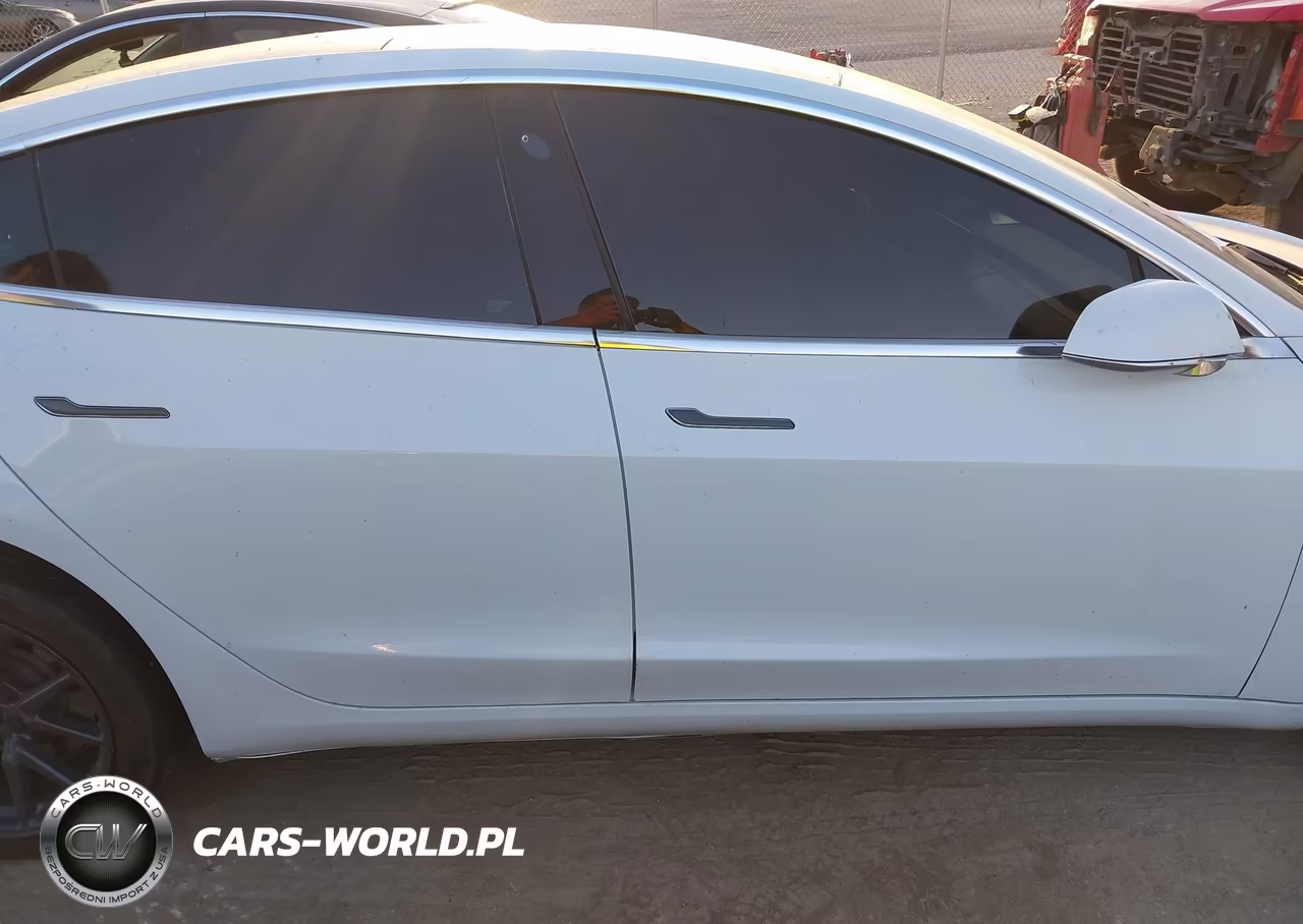2018 Tesla Model 3 Long Range-Mid Range VIN:5YJ3E1EA8JF035345 - 13