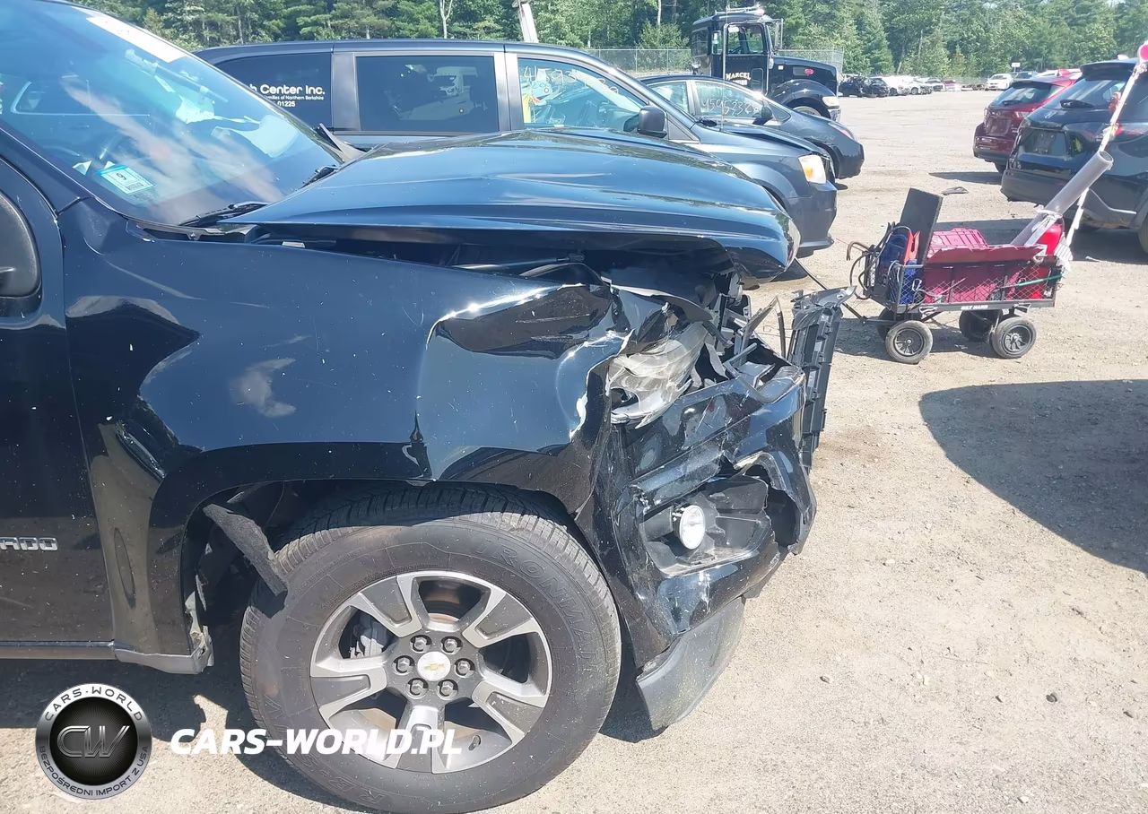2020 Chevrolet Colorado 4Wd Short Box Z71 VIN:1GCGTDEN5L1182617 - 18