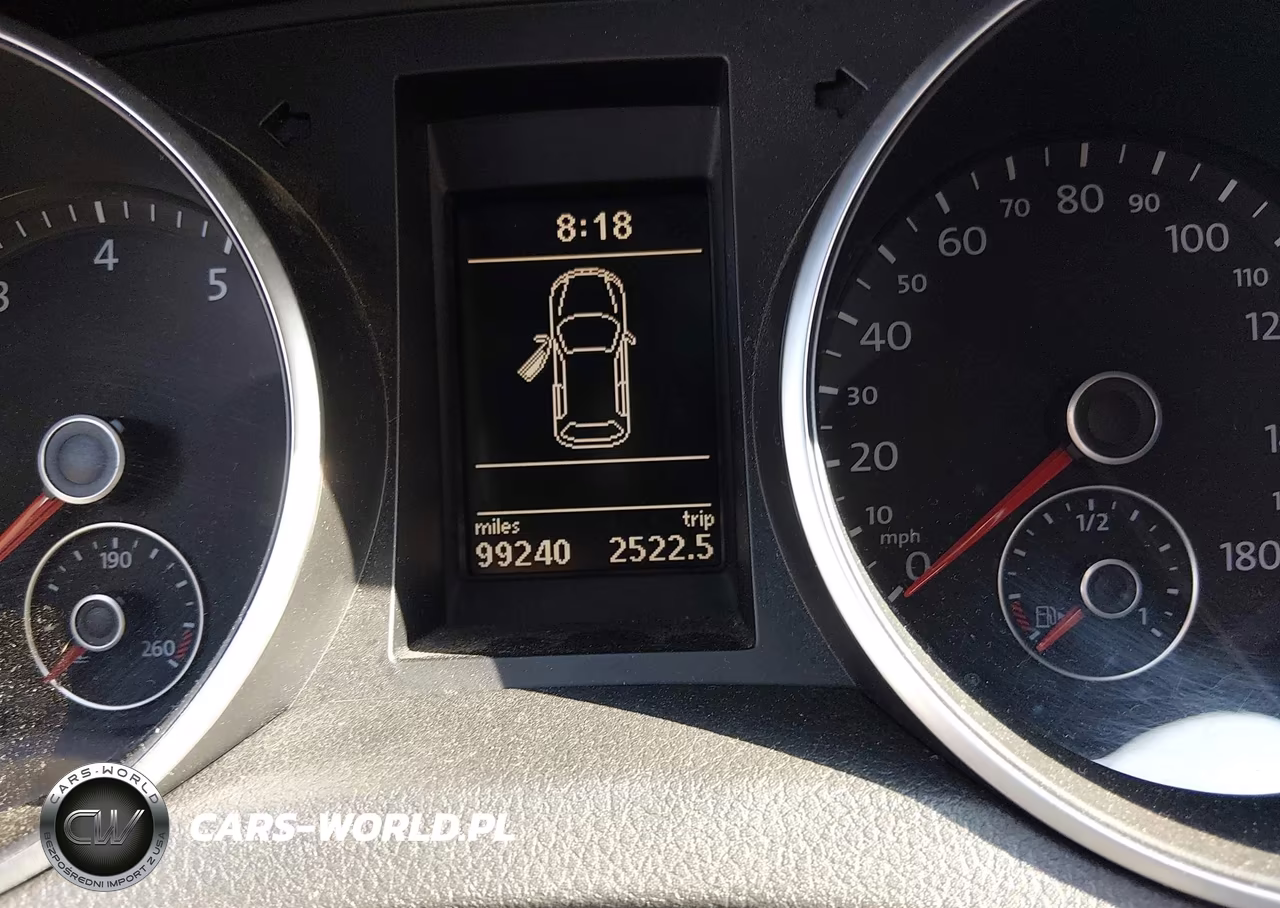 2012 Volkswagen Gti 4-Door VIN:WVWGV7AJXCW295495 - 7