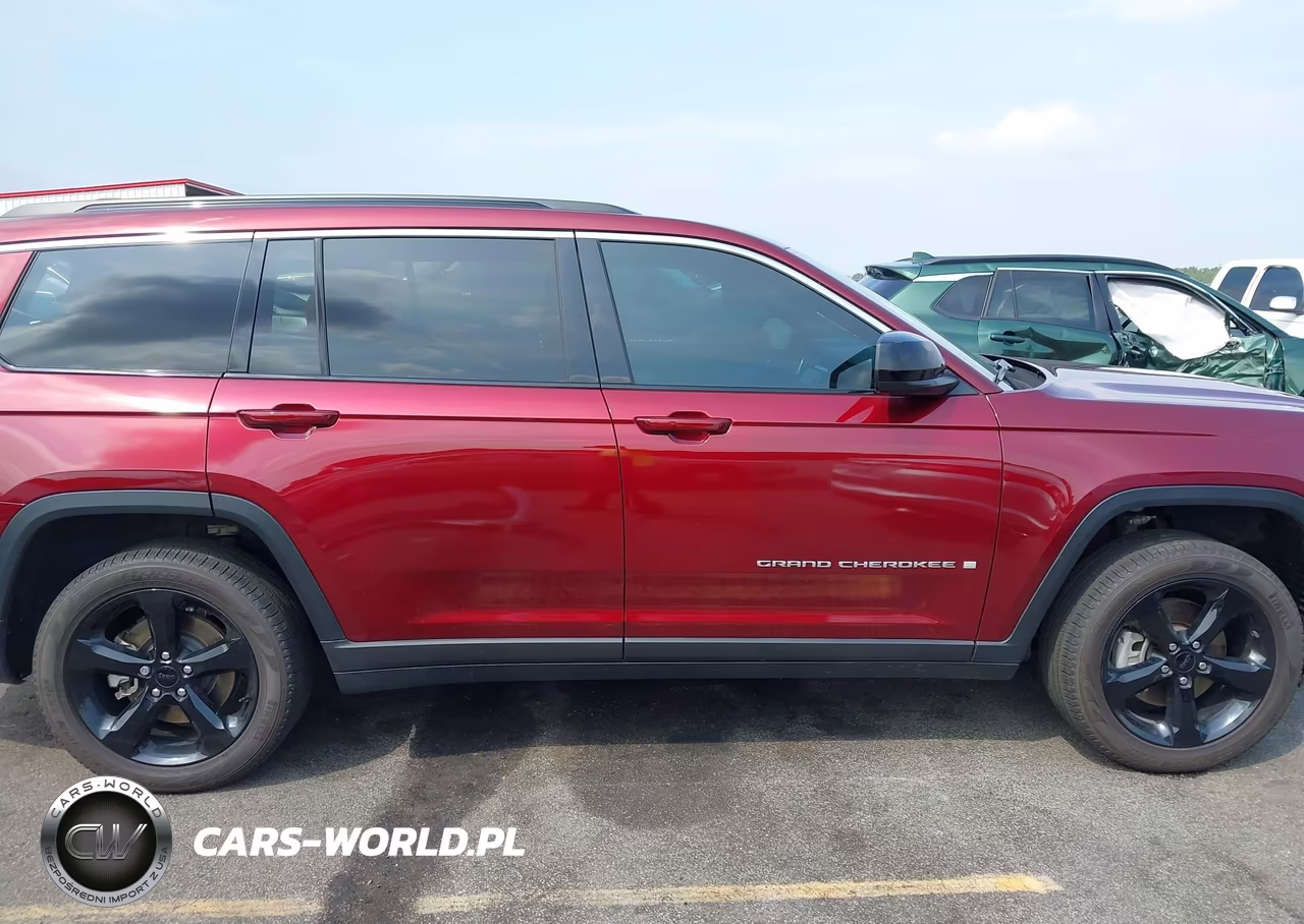 2024 Jeep Grand Cherokee L Laredo 4X2 VIN:1C4RJJAG3R8621351 - 13