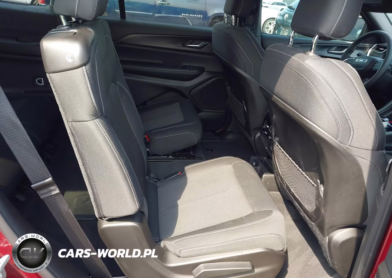 2024 Jeep Grand Cherokee L Laredo 4X2 VIN:1C4RJJAG3R8621351 - 8